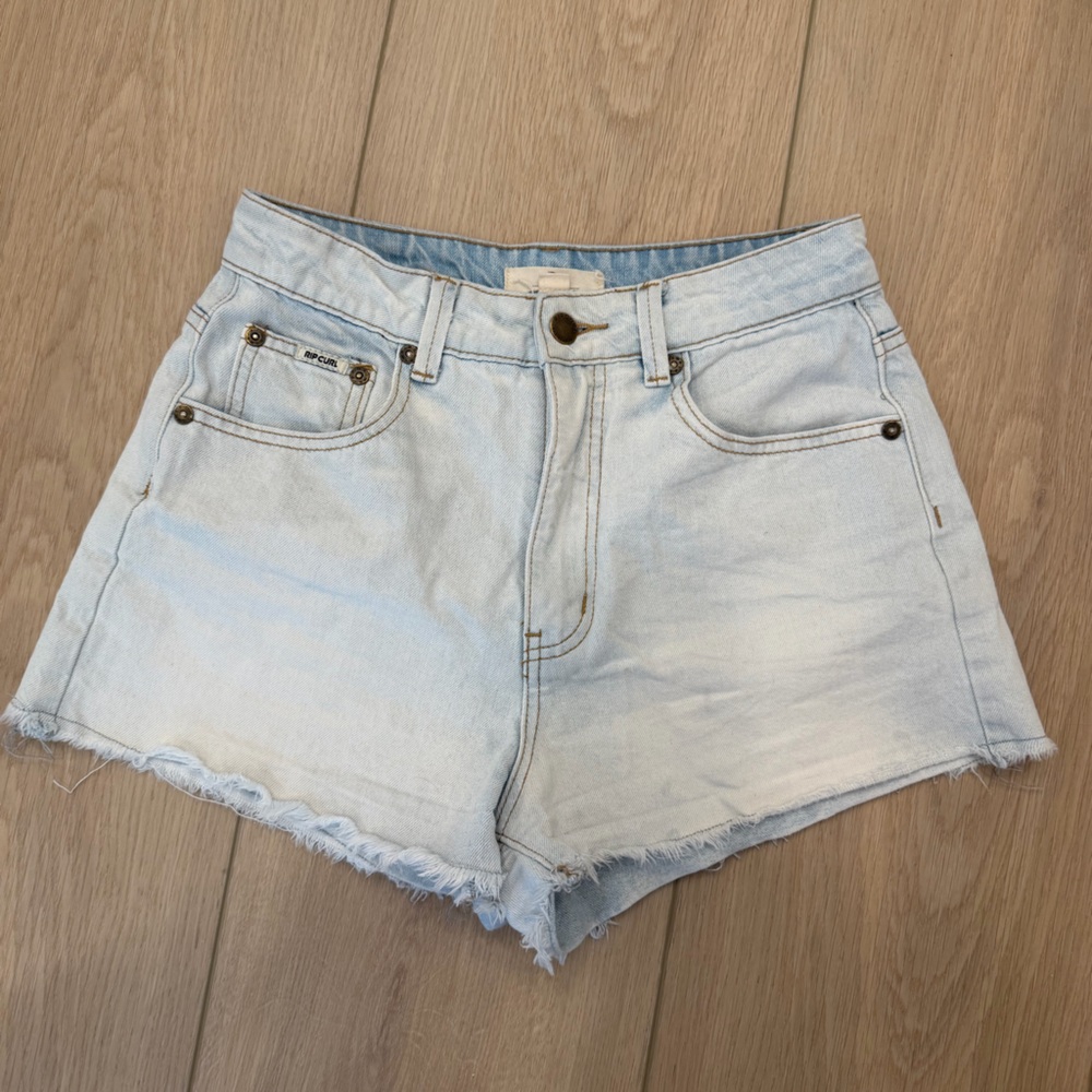 Rip Curl Light Wash Denim Frayed Hem Shorts